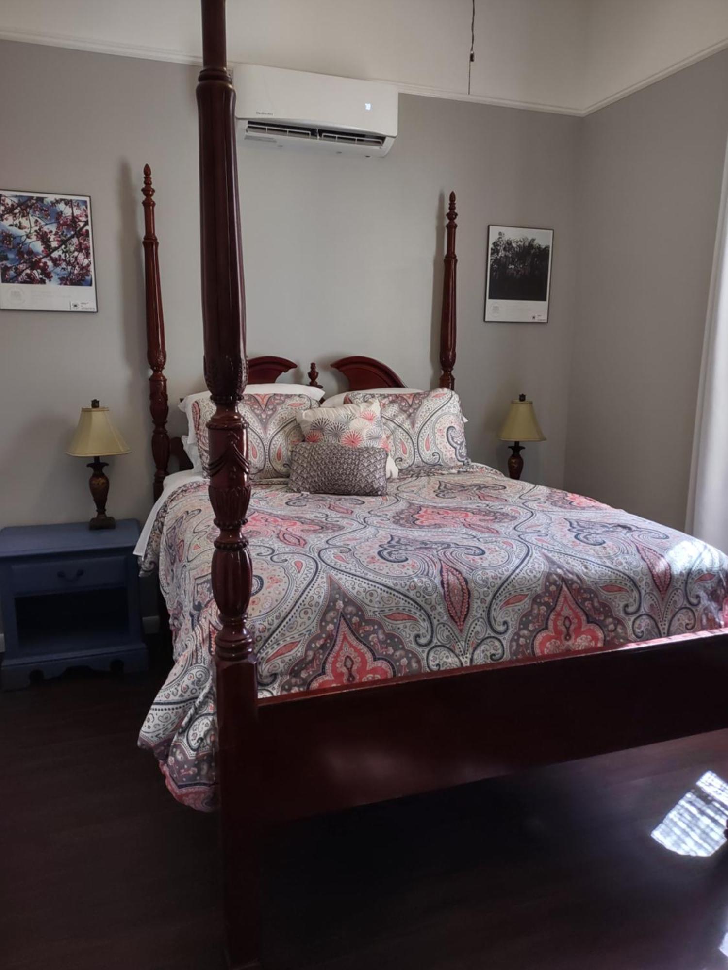 2Feathers Inn Natchez Bilik gambar
